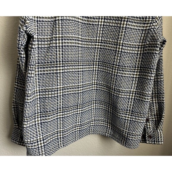 Common People Men's M Button Down Woven Heavyweight Shirt - Picture 9 of 10